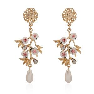 Baroque Pearl Drop Chandelier earrings